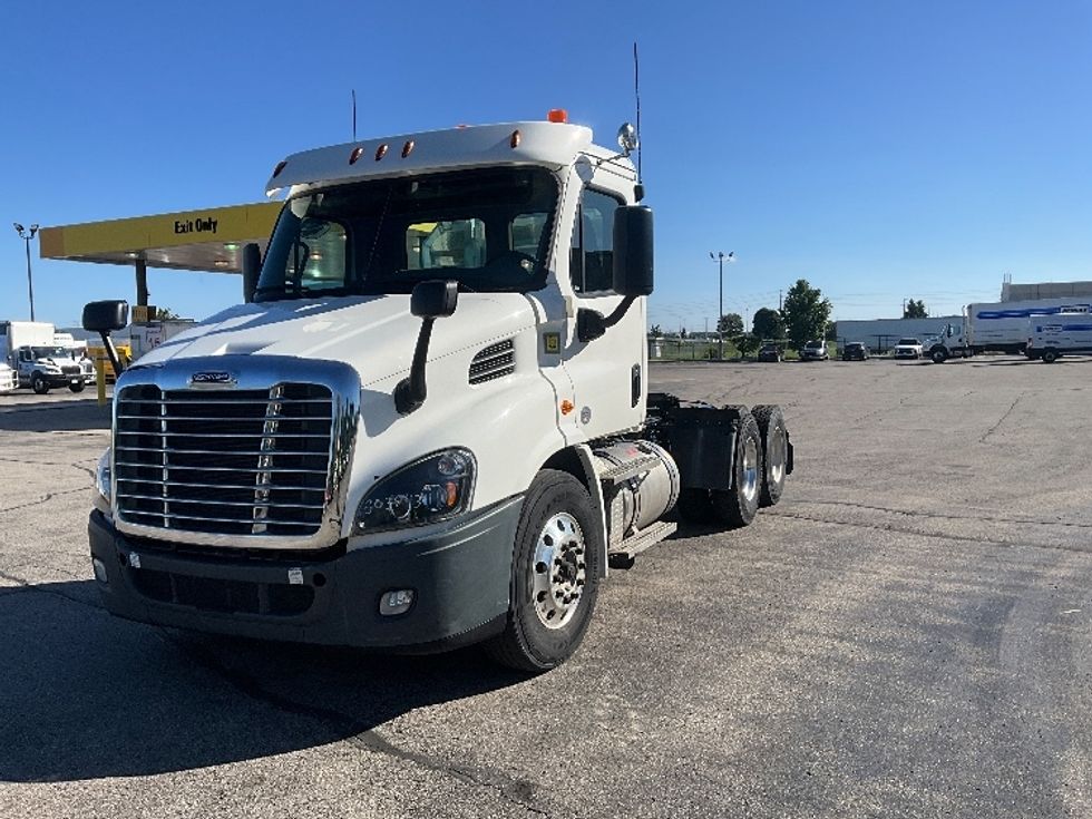 Day Cab Tractor-Heavy Duty Tractors-Freightliner-2020-Cascadia 11364ST-Mississauga-ON-81,283\n\t\tkm-$ 88,500 - Image 3
