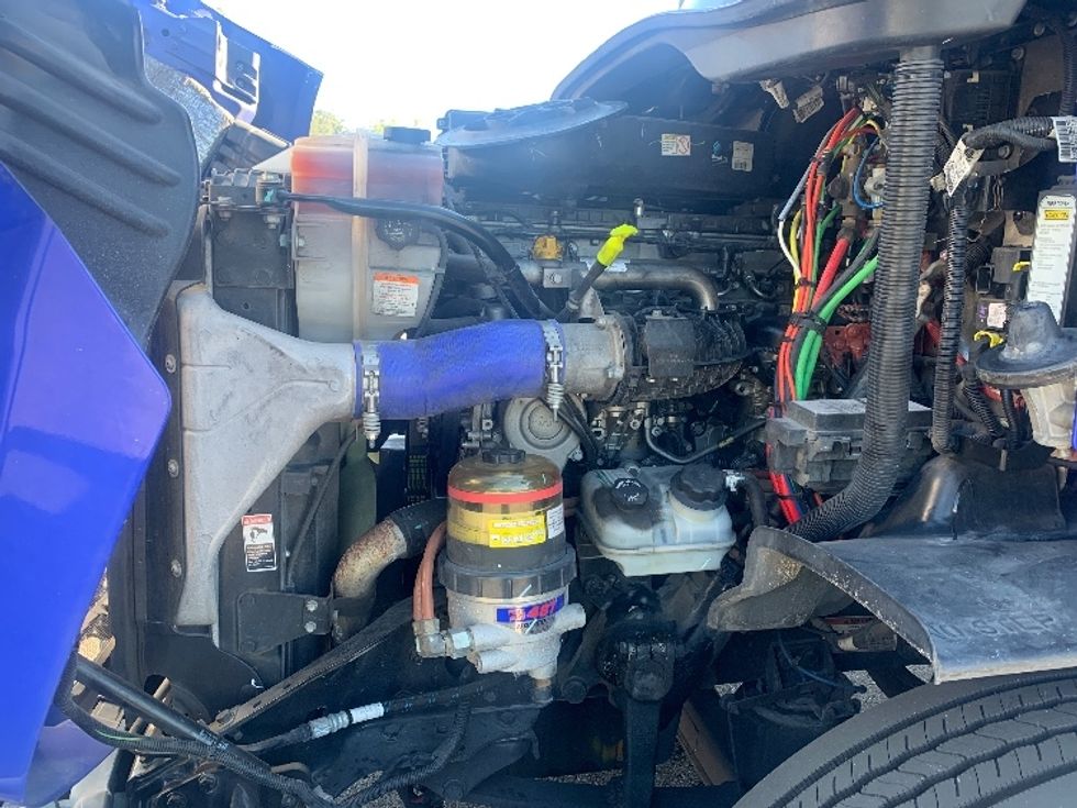 Day Cab Tractor-Heavy Duty Tractors-Freightliner-2020-Cascadia 11364ST-Ocala-FL-152,836\n\t\tmiles-$ 52,500 - Image 16