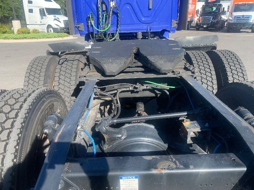 Day Cab Tractor-Heavy Duty Tractors-Freightliner-2020-Cascadia 11364ST-Ocala-FL-152,836\n\t\tmiles-$ 52,500 - Image 6