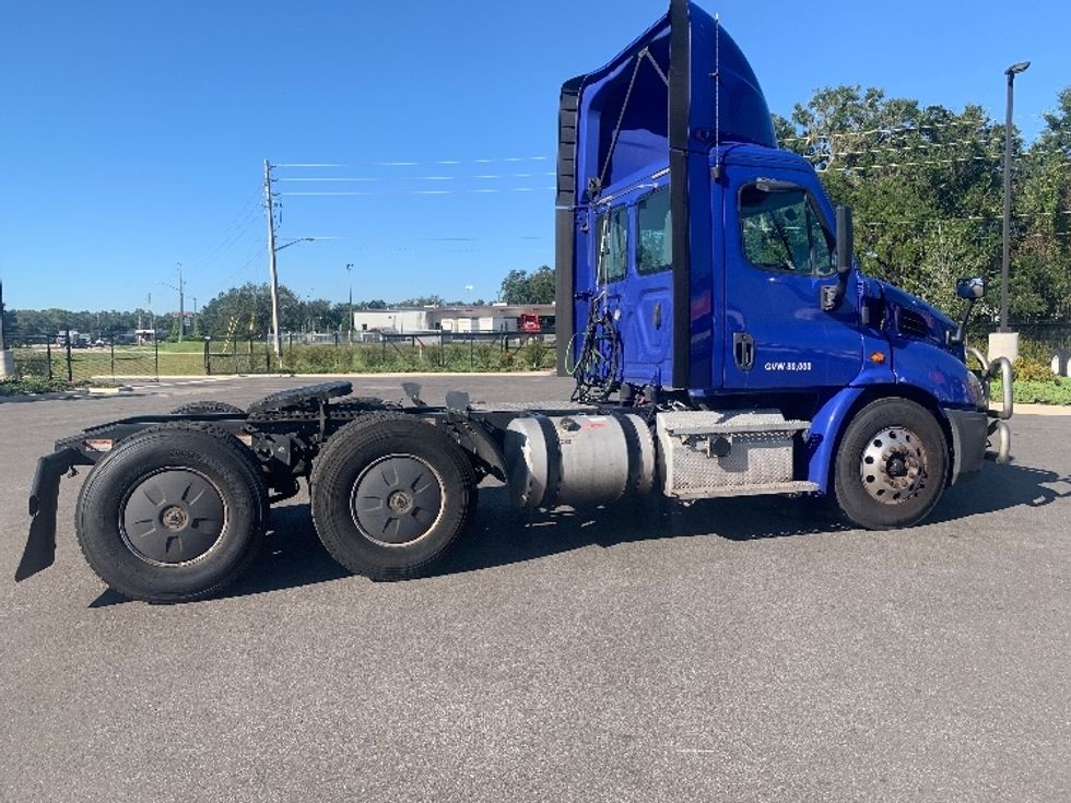Day Cab Tractor-Heavy Duty Tractors-Freightliner-2020-Cascadia 11364ST-Ocala-FL-152,836\n\t\tmiles-$ 52,500 - Image 8