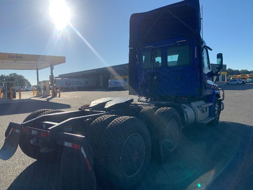 Day Cab Tractor-Heavy Duty Tractors-Freightliner-2020-Cascadia 11364ST-Ocala-FL-394,789\n\t\tmiles-$ 45,000 - Image 7