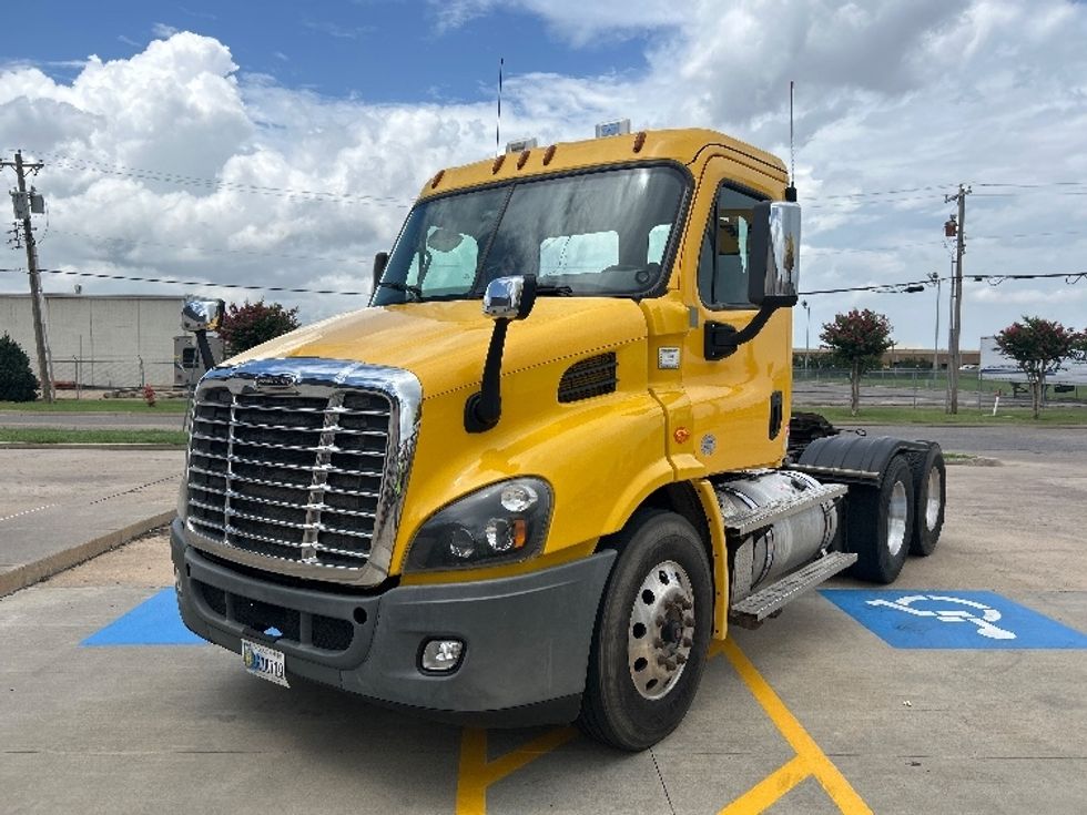 Day Cab Tractor-Heavy Duty Tractors-Freightliner-2020-Cascadia 11364ST-Oklahoma City-OK-340,889\n\t\tmiles-$ 41,250 - Image 3