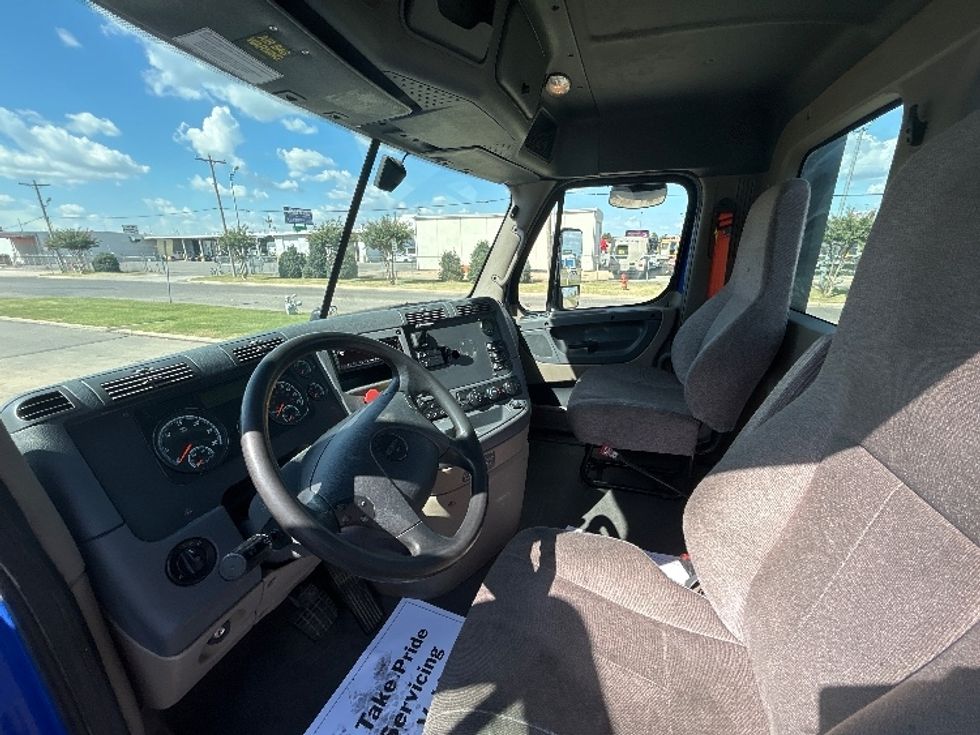 Day Cab Tractor-Heavy Duty Tractors-Freightliner-2020-Cascadia 11364ST-Oklahoma City-OK-485,711\n\t\tmiles-$ 39,500 - Image 10