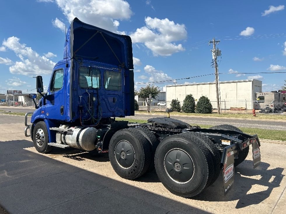 Day Cab Tractor-Heavy Duty Tractors-Freightliner-2020-Cascadia 11364ST-Oklahoma City-OK-485,711\n\t\tmiles-$ 39,500 - Image 5