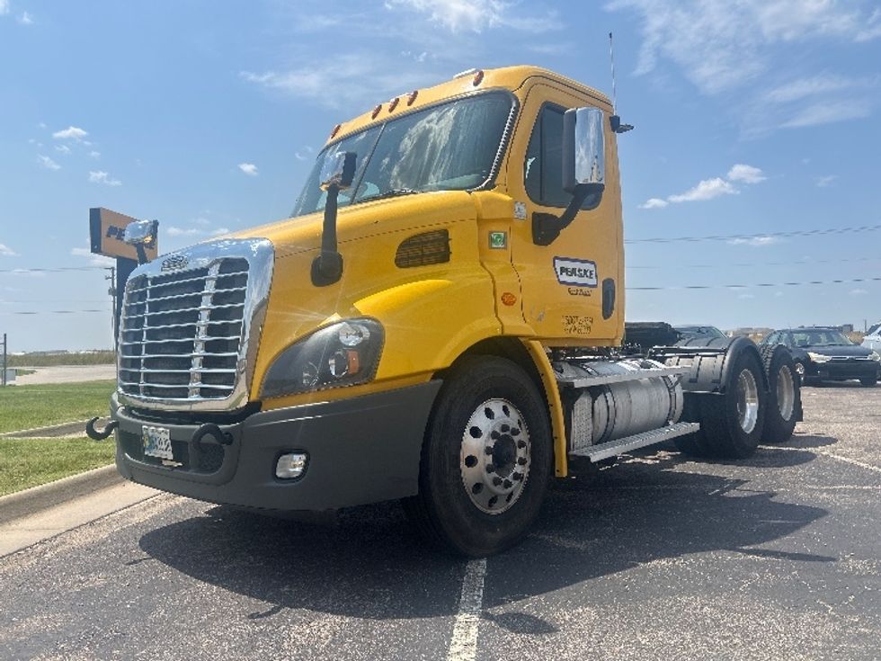 Day Cab Tractor-Heavy Duty Tractors-Freightliner-2020-Cascadia 11364ST-Oklahoma City-OK-570,961\n\t\tmiles-$ 28,250 - Image 3