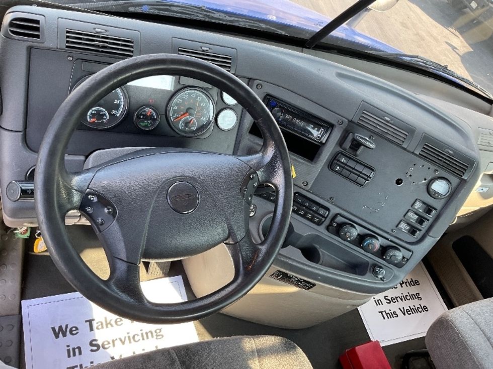 Day Cab Tractor-Heavy Duty Tractors-Freightliner-2020-Cascadia 11364ST-Oklahoma City-OK-592,684\n\t\tmiles-$ 29,500 - Image 11