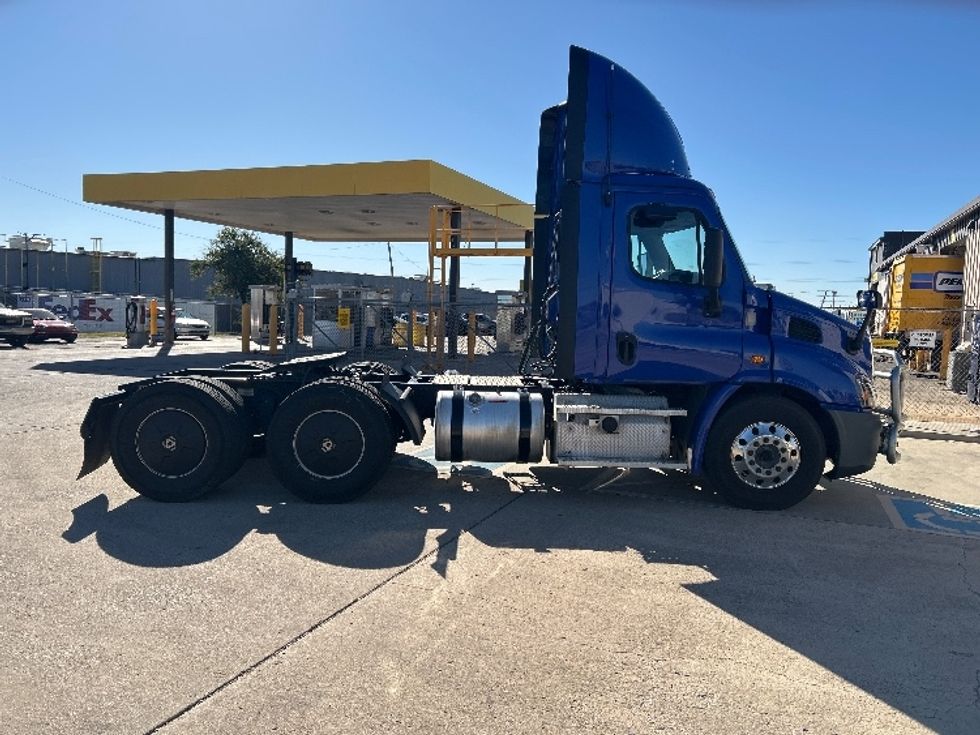 Day Cab Tractor-Heavy Duty Tractors-Freightliner-2020-Cascadia 11364ST-Oklahoma City-OK-592,684\n\t\tmiles-$ 29,500 - Image 8