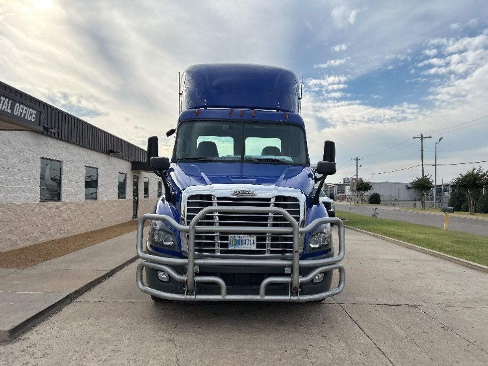 Day Cab Tractor-Heavy Duty Tractors-Freightliner-2020-Cascadia 11364ST-Oklahoma City-OK-631,098\n\t\tmiles-$ 29,500 - Image 2