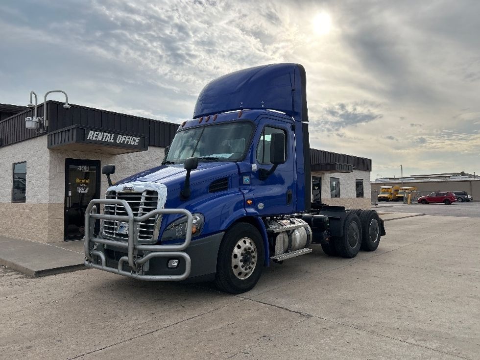 Day Cab Tractor-Heavy Duty Tractors-Freightliner-2020-Cascadia 11364ST-Oklahoma City-OK-631,098\n\t\tmiles-$ 29,500 - Image 3