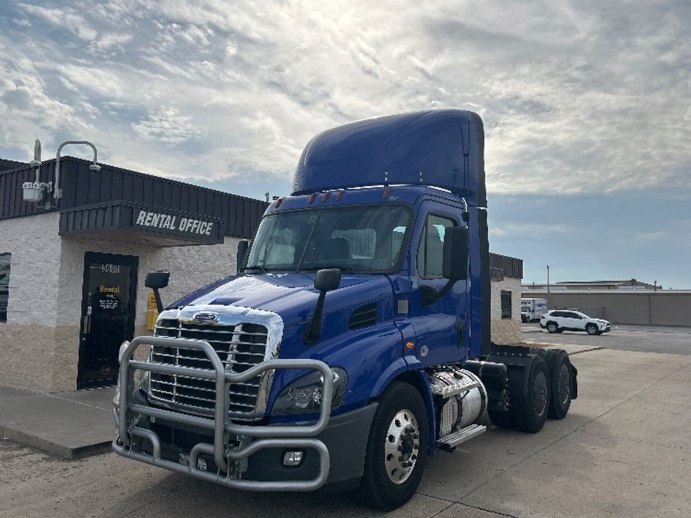 Day Cab Tractor-Heavy Duty Tractors-Freightliner-2020-Cascadia 11364ST-Oklahoma City-OK-651,061\n\t\tmiles-$ 29,500 - Image 3