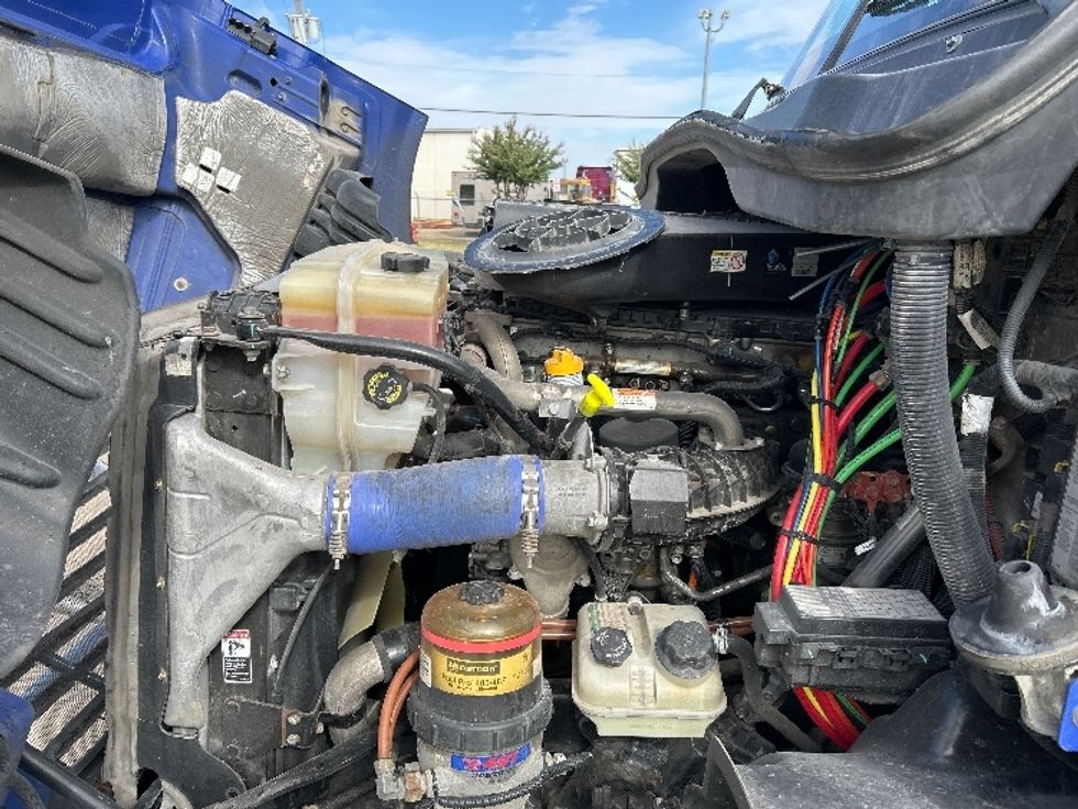 Day Cab Tractor-Heavy Duty Tractors-Freightliner-2020-Cascadia 11364ST-Oklahoma City-OK-664,924\n\t\tmiles-$ 29,500 - Image 16