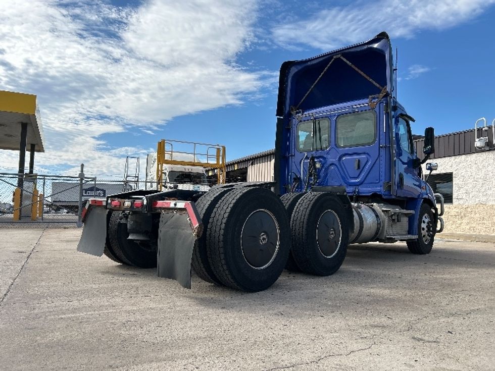 Day Cab Tractor-Heavy Duty Tractors-Freightliner-2020-Cascadia 11364ST-Oklahoma City-OK-664,924\n\t\tmiles-$ 29,500 - Image 7