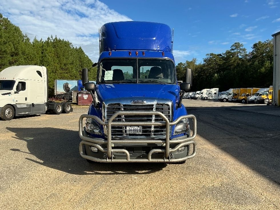 Day Cab Tractor-Heavy Duty Tractors-Freightliner-2020-Cascadia 11364ST-Prince George-VA-348,525\n\t\tmiles-$ 47,500 - Image 2
