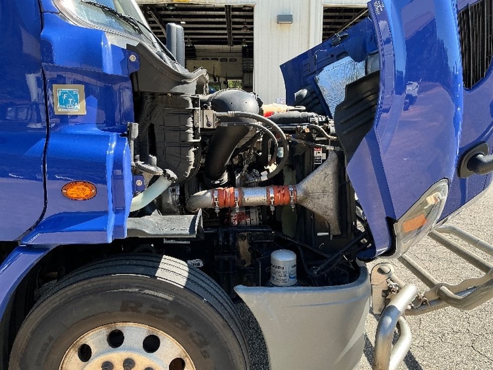 Day Cab Tractor-Heavy Duty Tractors-Freightliner-2020-Cascadia 11364ST-Prince George-VA-405,423\n\t\tmiles-$ 44,500 - Image 13