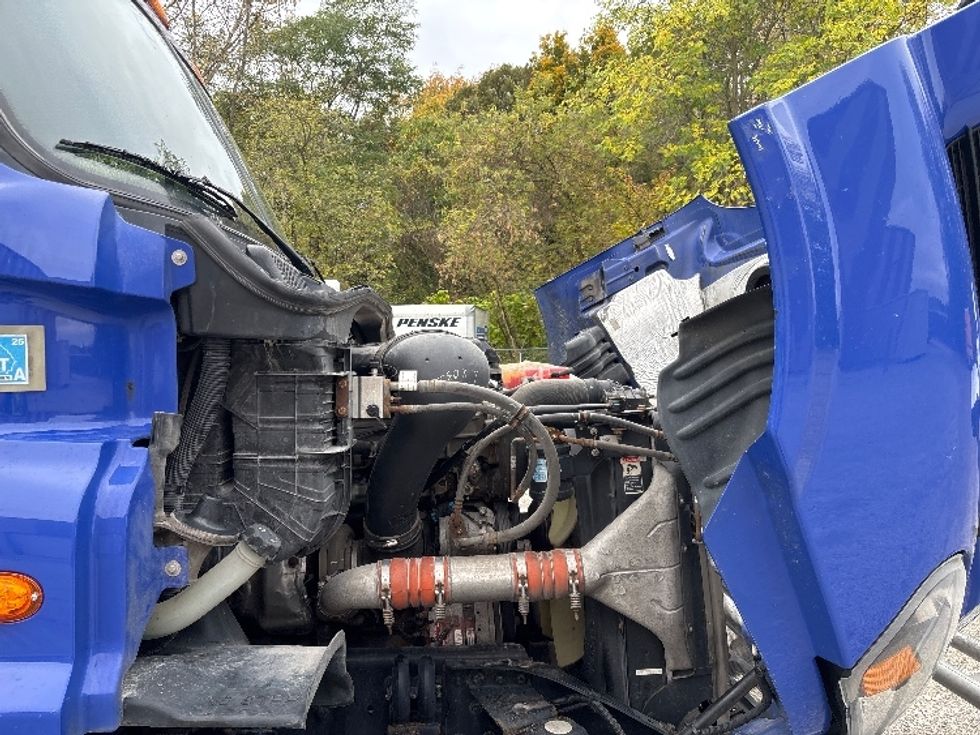 Day Cab Tractor-Heavy Duty Tractors-Freightliner-2020-Cascadia 11364ST-South Bend-IN-540,489\n\t\tmiles-$ 31,500 - Image 15