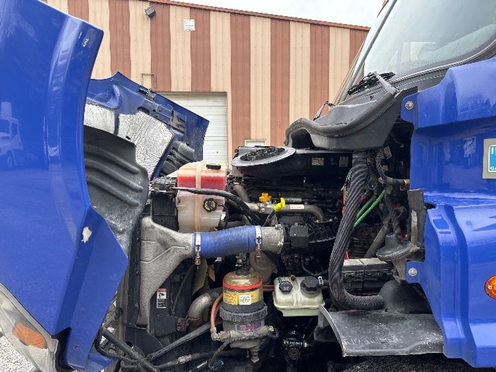 Day Cab Tractor-Heavy Duty Tractors-Freightliner-2020-Cascadia 11364ST-South Bend-IN-540,489\n\t\tmiles-$ 31,500 - Image 16