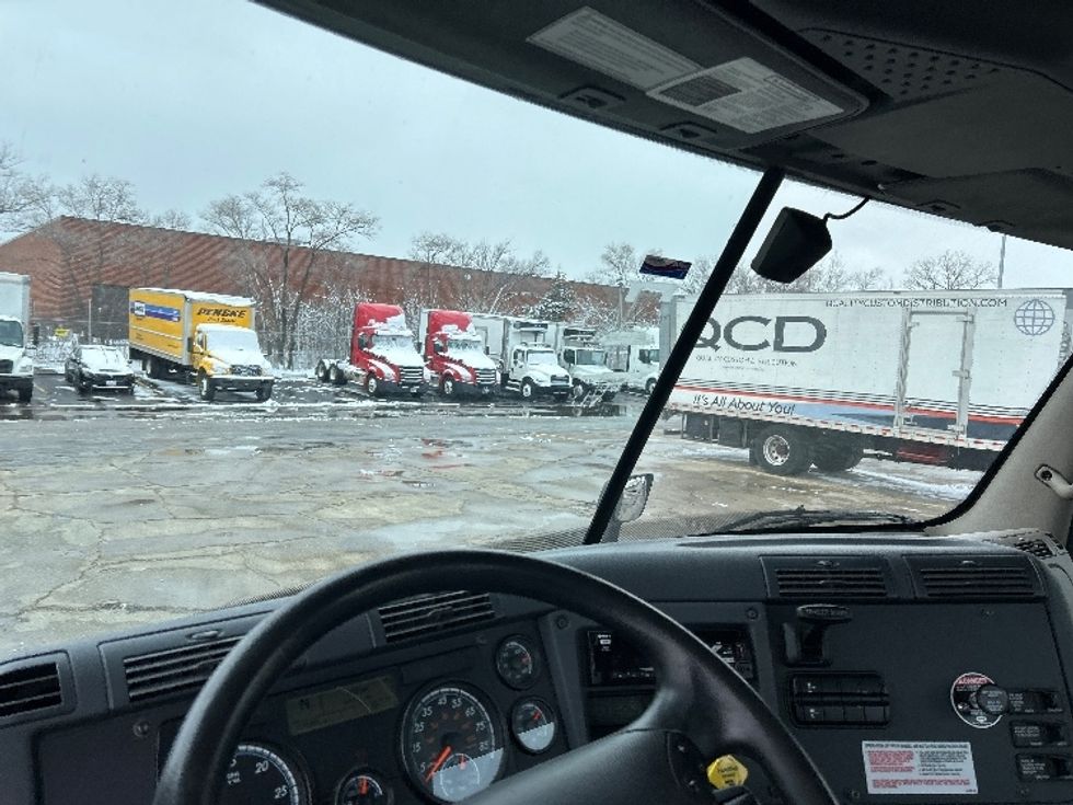 Day Cab Tractor-Heavy Duty Tractors-Freightliner-2020-Cascadia 11364ST-Sturtevant-WI-375,851\n\t\tmiles-$ 41,750 - Image 11