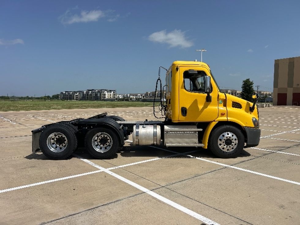 Day Cab Tractor-Heavy Duty Tractors-Freightliner-2020-Cascadia 11364ST-Terrell-TX-392,646\n\t\tmiles-$ 39,250 - Image 8