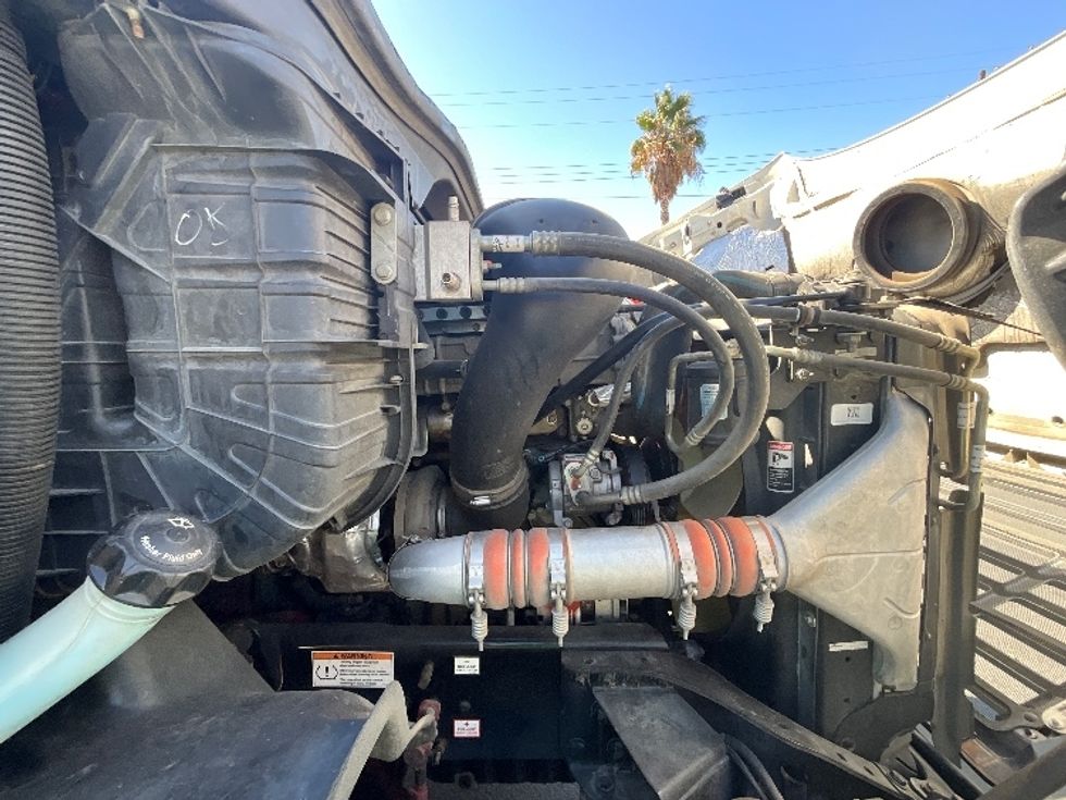 Day Cab Tractor-Heavy Duty Tractors-Freightliner-2020-Cascadia 11364ST-Torrance-CA-177,144\n\t\tmiles-$ 60,000 - Image 15