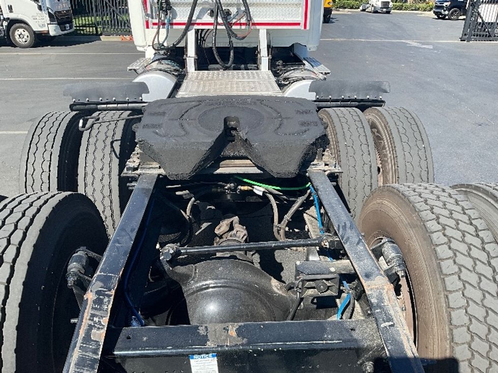 Day Cab Tractor-Heavy Duty Tractors-Freightliner-2020-Cascadia 11364ST-Torrance-CA-177,144\n\t\tmiles-$ 60,000 - Image 6