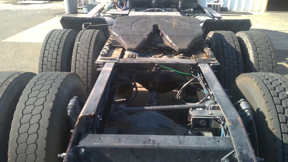 Day Cab Tractor-Heavy Duty Tractors-Freightliner-2020-Cascadia 11364ST-Tracy-CA-308,384\n\t\tmiles-$ 44,000 - Image 6