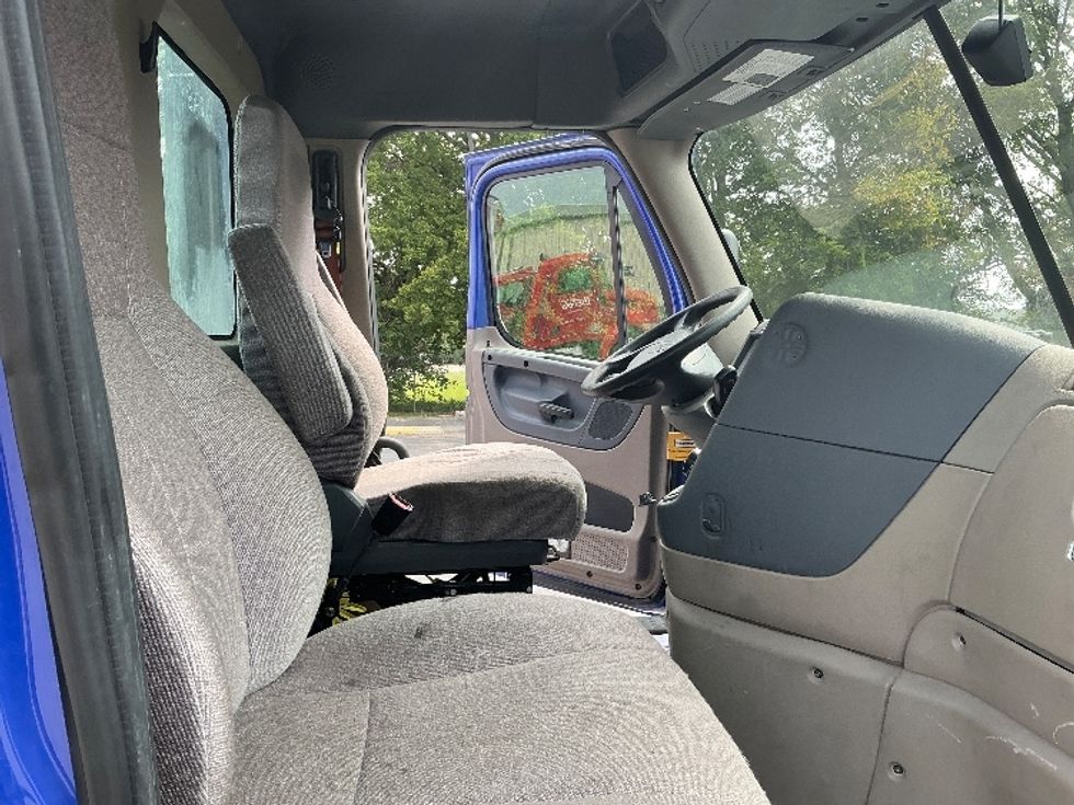 Day Cab Tractor-Heavy Duty Tractors-Freightliner-2020-Cascadia 11364ST-Tulsa-OK-360,328\n\t\tmiles-$ 49,000 - Image 14