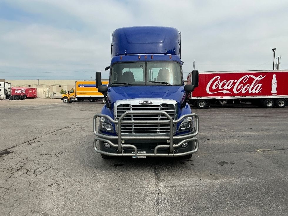 Day Cab Tractor-Heavy Duty Tractors-Freightliner-2020-Cascadia 11364ST-Tulsa-OK-360,328\n\t\tmiles-$ 49,000 - Image 2