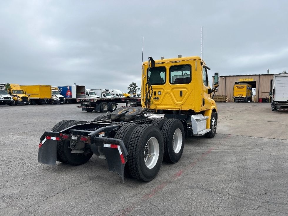 Day Cab Tractor-Heavy Duty Tractors-Freightliner-2020-Cascadia 11364ST-Tulsa-OK-494,623\n\t\tmiles-$ 31,250 - Image 7