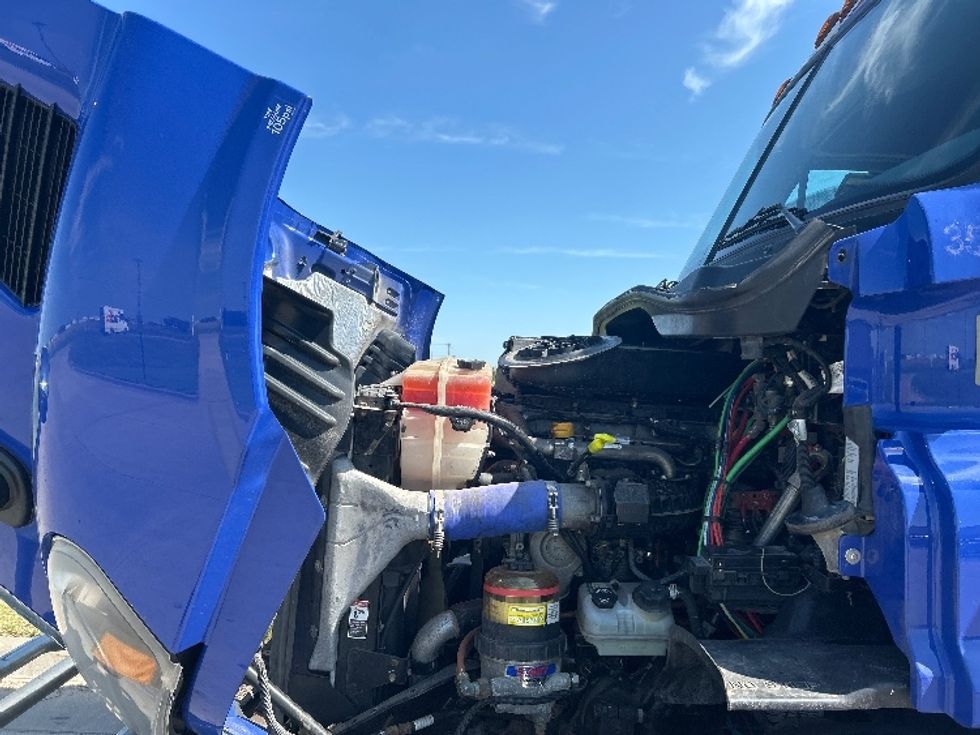 Day Cab Tractor-Heavy Duty Tractors-Freightliner-2020-Cascadia 11364ST-Wichita-KS-424,836\n\t\tmiles-$ 48,250 - Image 16