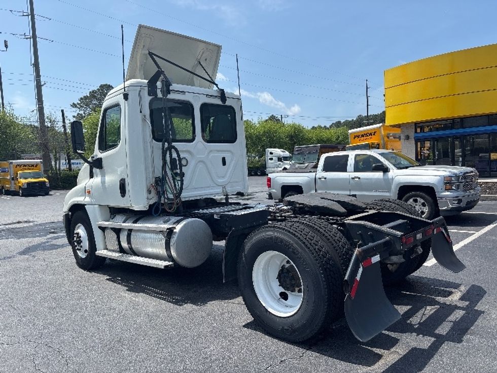 Day Cab Tractor-Heavy Duty Tractors-Freightliner-2020-Cascadia 12542ST-Atlanta-GA-456,204\n\t\tmiles-$ 34,000 - Image 5