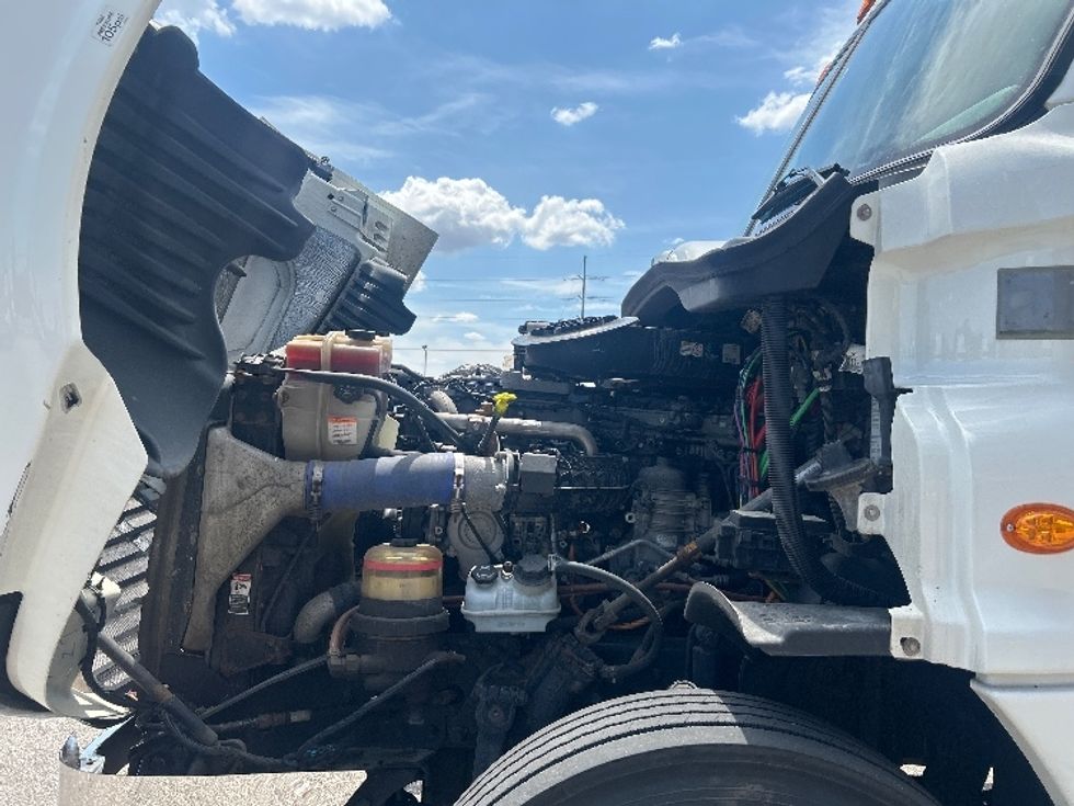 Day Cab Tractor-Heavy Duty Tractors-Freightliner-2020-Cascadia 12542ST-Kentwood-MI-268,569\n\t\tmiles-$ 33,750 - Image 16