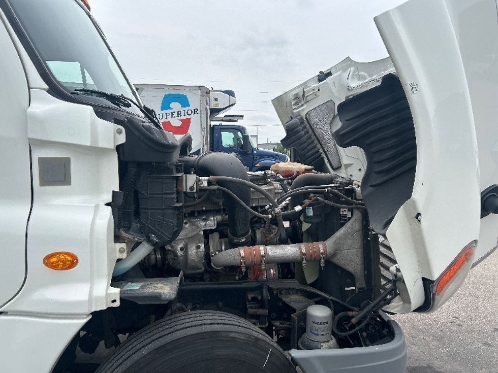 Day Cab Tractor-Heavy Duty Tractors-Freightliner-2020-Cascadia 12542ST-Kentwood-MI-328,884\n\t\tmiles-$ 37,500 - Image 15