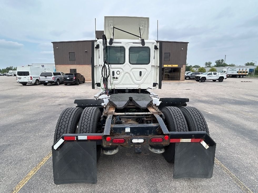 Day Cab Tractor-Heavy Duty Tractors-Freightliner-2020-Cascadia 12542ST-Kentwood-MI-372,025\n\t\tmiles-$ 38,250 - Image 6
