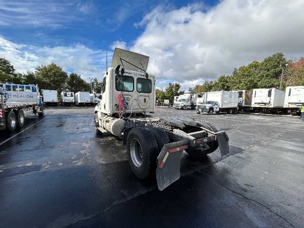 Day Cab Tractor-Heavy Duty Tractors-Freightliner-2020-Cascadia 12542ST-Manassas-VA-417,579\n\t\tmiles-$ 26,500 - Image 5