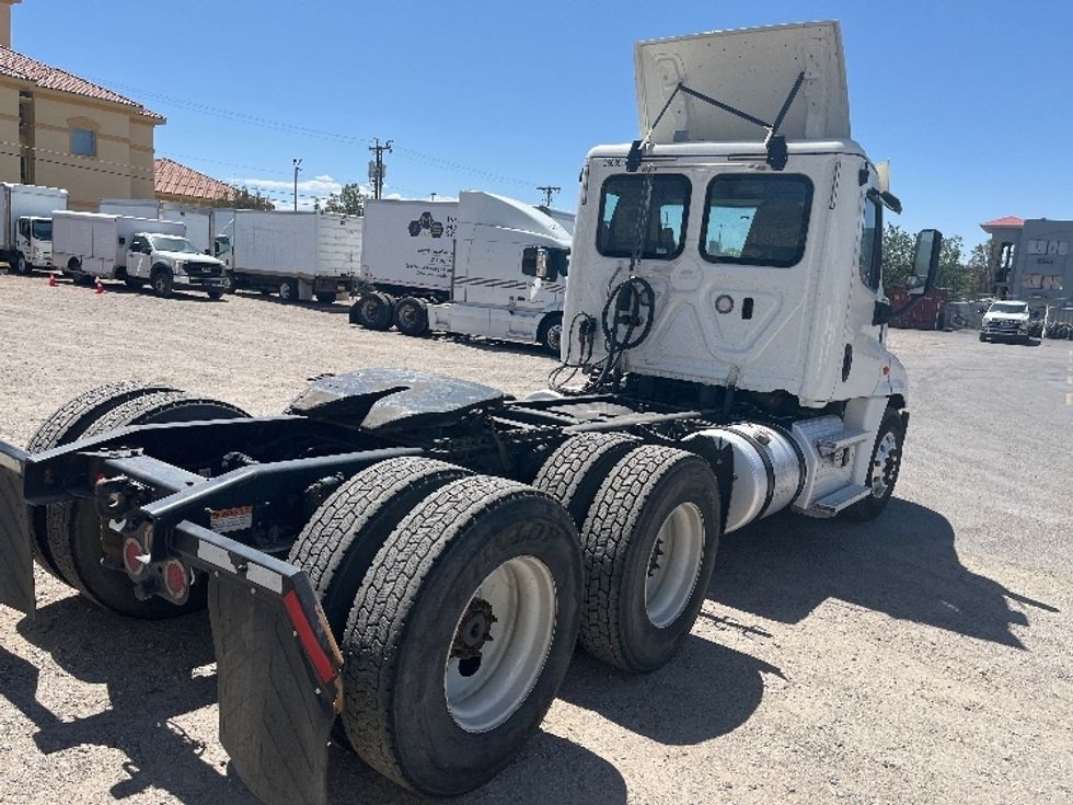 Day Cab Tractor-Heavy Duty Tractors-Freightliner-2020-Cascadia 12564ST-Albuquerque-NM-442,176\n\t\tmiles-$ 36,500 - Image 7