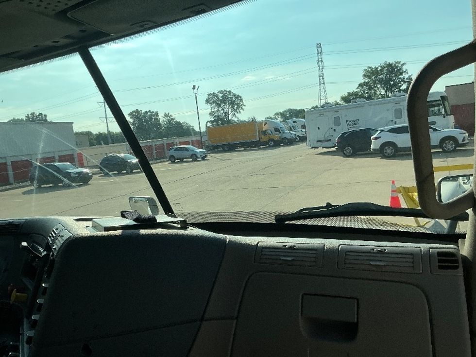 Day Cab Tractor-Heavy Duty Tractors-Freightliner-2020-Cascadia 12564ST-Allen Park-MI-220,321\n\t\tmiles-$ 55,500 - Image 13