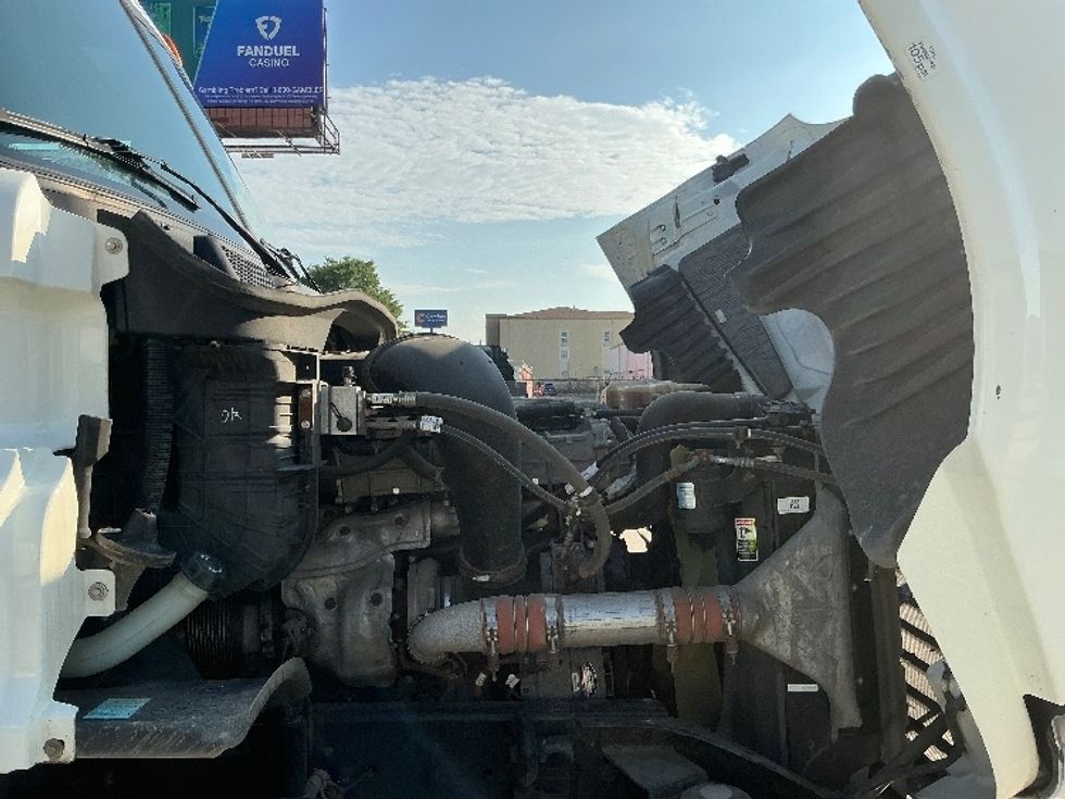 Day Cab Tractor-Heavy Duty Tractors-Freightliner-2020-Cascadia 12564ST-Allen Park-MI-220,321\n\t\tmiles-$ 55,500 - Image 15