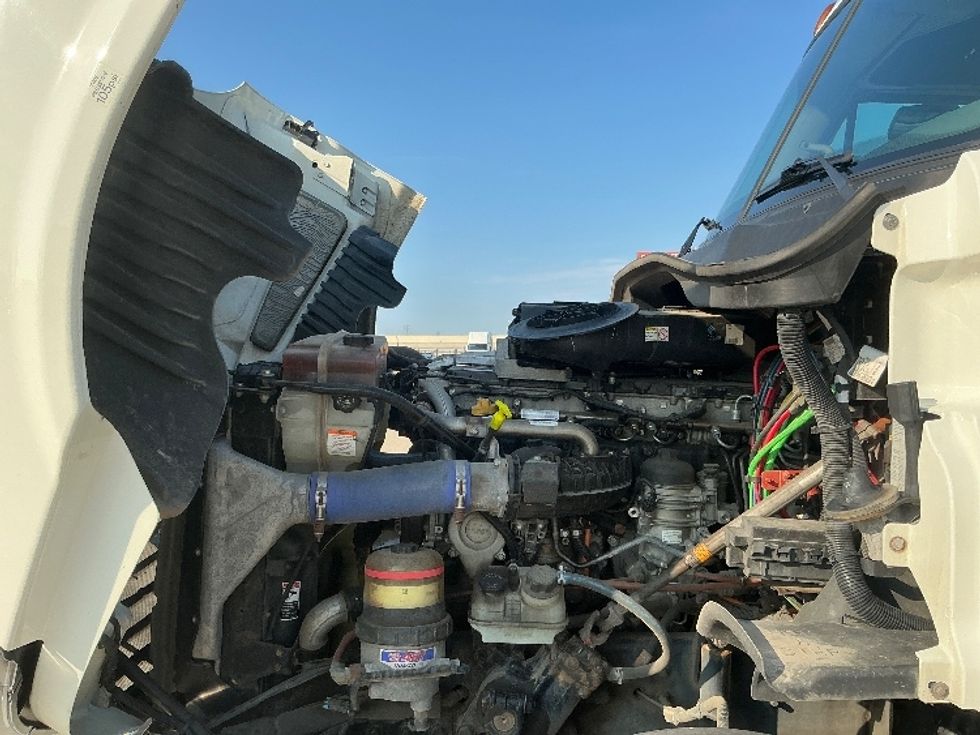 Day Cab Tractor-Heavy Duty Tractors-Freightliner-2020-Cascadia 12564ST-Allen Park-MI-220,321\n\t\tmiles-$ 55,500 - Image 16