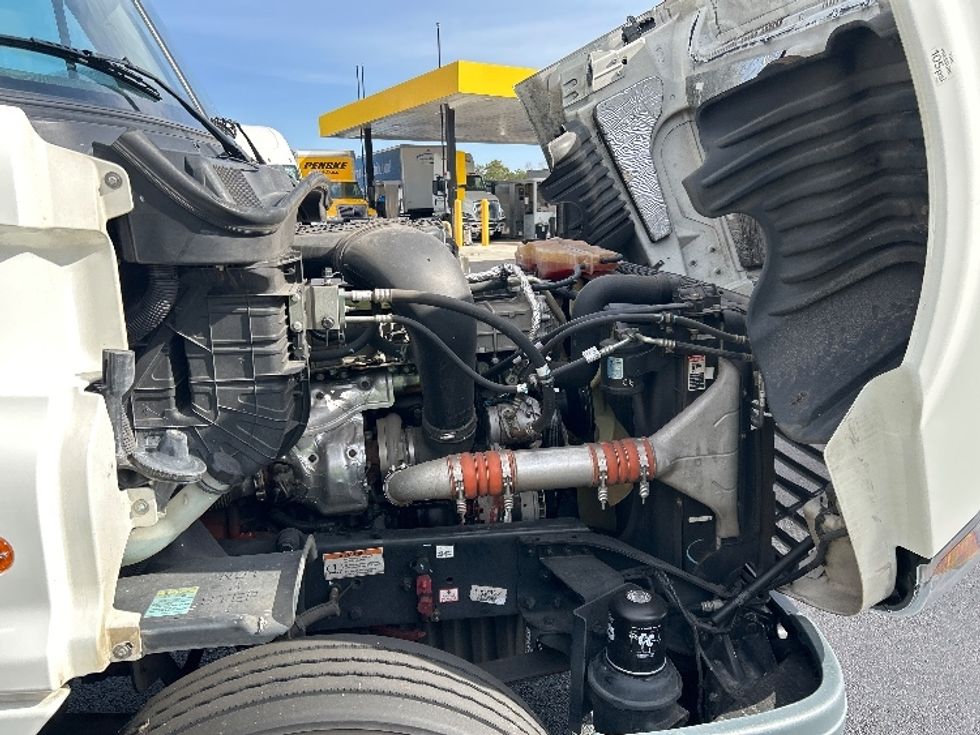 Day Cab Tractor-Heavy Duty Tractors-Freightliner-2020-Cascadia 12564ST-Atlanta-GA-324,802\n\t\tmiles-$ 57,000 - Image 15