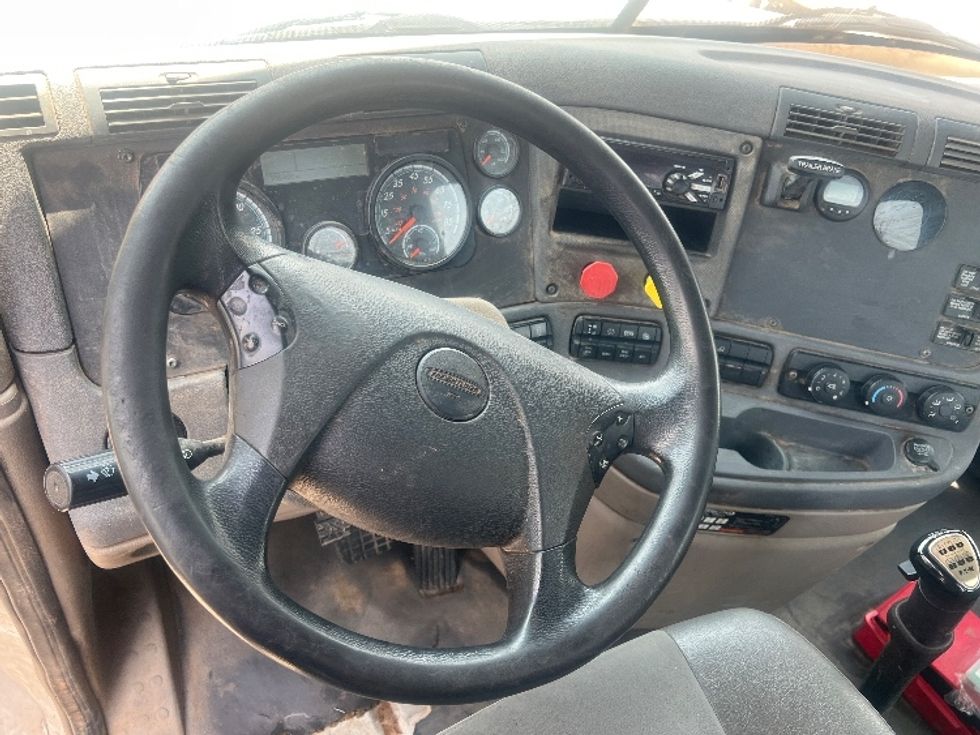 Day Cab Tractor-Heavy Duty Tractors-Freightliner-2020-Cascadia 12564ST-Baltimore-MD-259,679\n\t\tmiles-$ 49,250 - Image 10