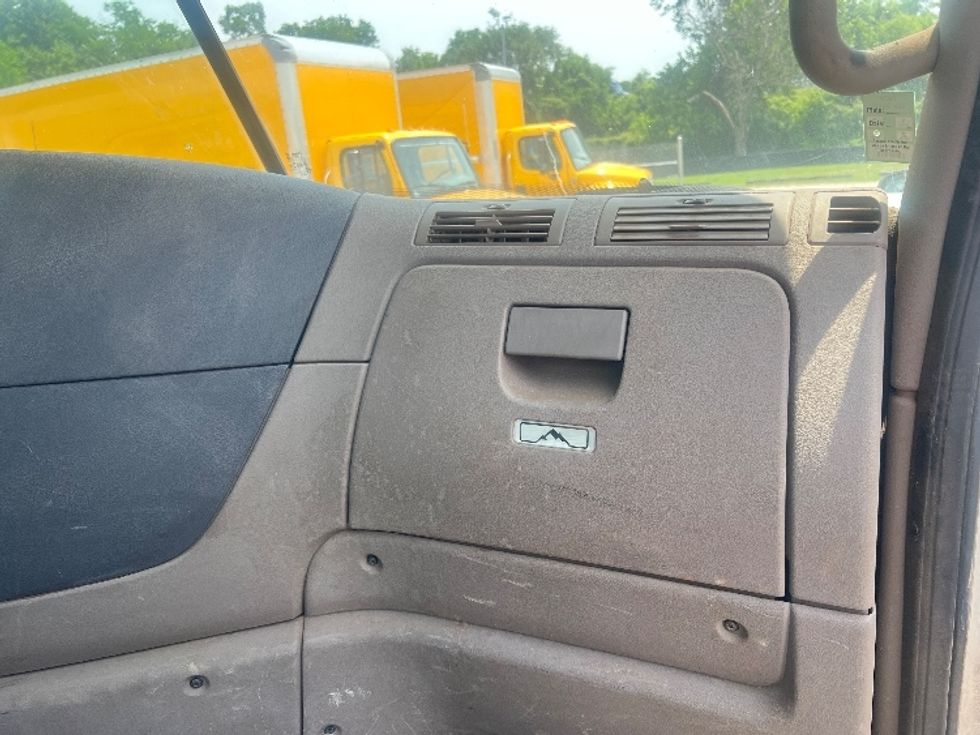 Day Cab Tractor-Heavy Duty Tractors-Freightliner-2020-Cascadia 12564ST-Baltimore-MD-259,679\n\t\tmiles-$ 49,250 - Image 11