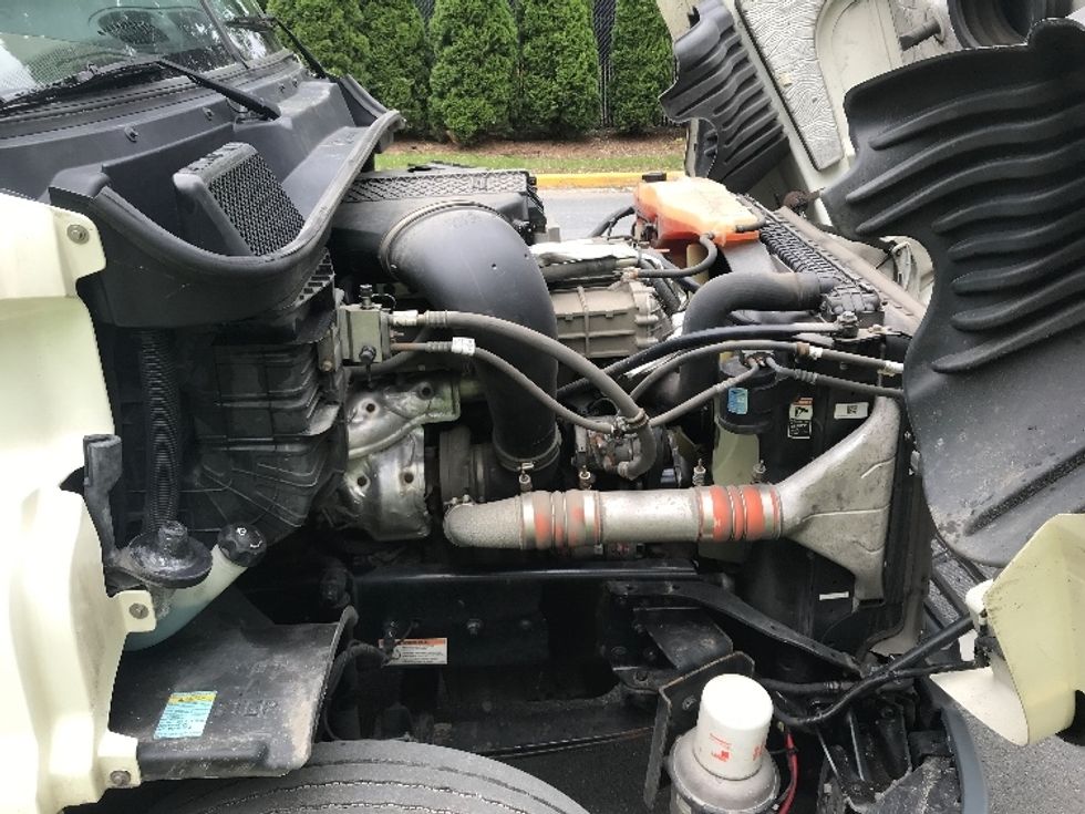 Day Cab Tractor-Heavy Duty Tractors-Freightliner-2020-Cascadia 12564ST-Bethlehem-PA-241,971\n\t\tmiles-$ 64,750 - Image 15