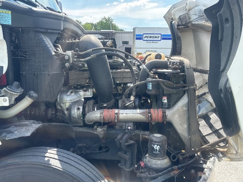 Day Cab Tractor-Heavy Duty Tractors-Freightliner-2020-Cascadia 12564ST-Braintree-MA-561,805\n\t\tmiles-$ 33,750 - Image 15
