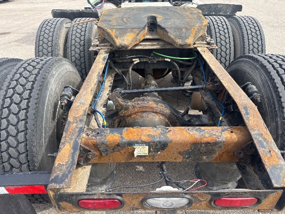 Day Cab Tractor-Heavy Duty Tractors-Freightliner-2020-Cascadia 12564ST-Brooklyn Park-MN-531,670\n\t\tmiles-$ 33,750 - Image 6