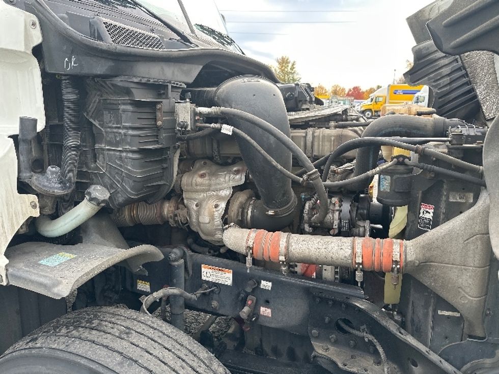 Day Cab Tractor-Heavy Duty Tractors-Freightliner-2020-Cascadia 12564ST-Clackamas-OR-469,866\n\t\tmiles-$ 37,000 - Image 15