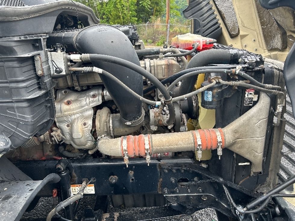 Day Cab Tractor-Heavy Duty Tractors-Freightliner-2020-Cascadia 12564ST-Cleveland-TN-372,418\n\t\tmiles-$ 42,500 - Image 15