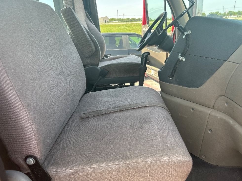 Day Cab Tractor-Heavy Duty Tractors-Freightliner-2020-Cascadia 12564ST-Dallas-TX-417,093\n\t\tmiles-$ 46,750 - Image 14