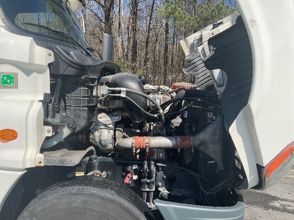 Day Cab Tractor-Heavy Duty Tractors-Freightliner-2020-Cascadia 12564ST-Dalton-GA-257,868\n\t\tmiles-$ 49,500 - Image 15