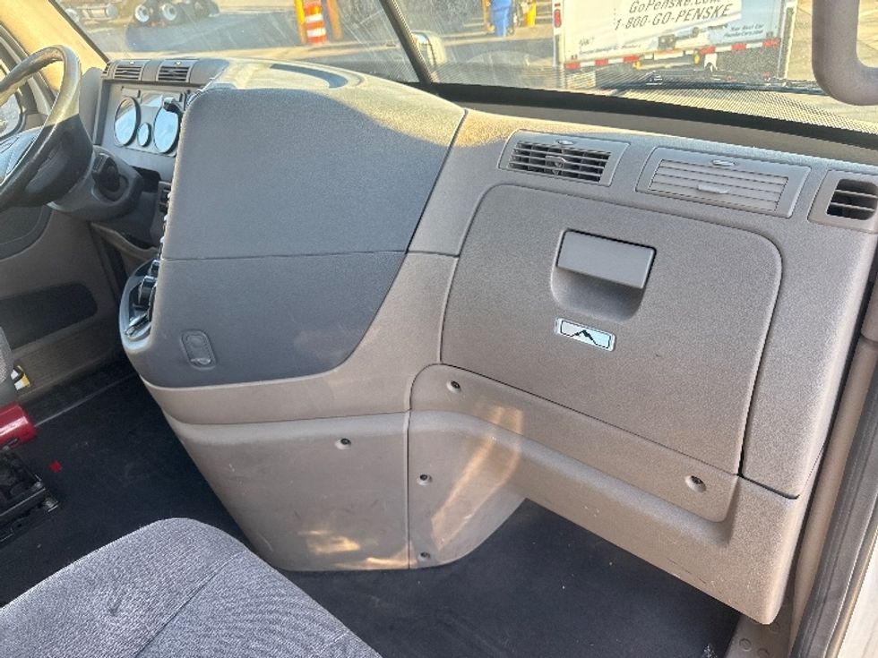 Day Cab Tractor-Heavy Duty Tractors-Freightliner-2020-Cascadia 12564ST-El Paso-TX-64,141\n\t\tmiles-$ 68,500 - Image 13