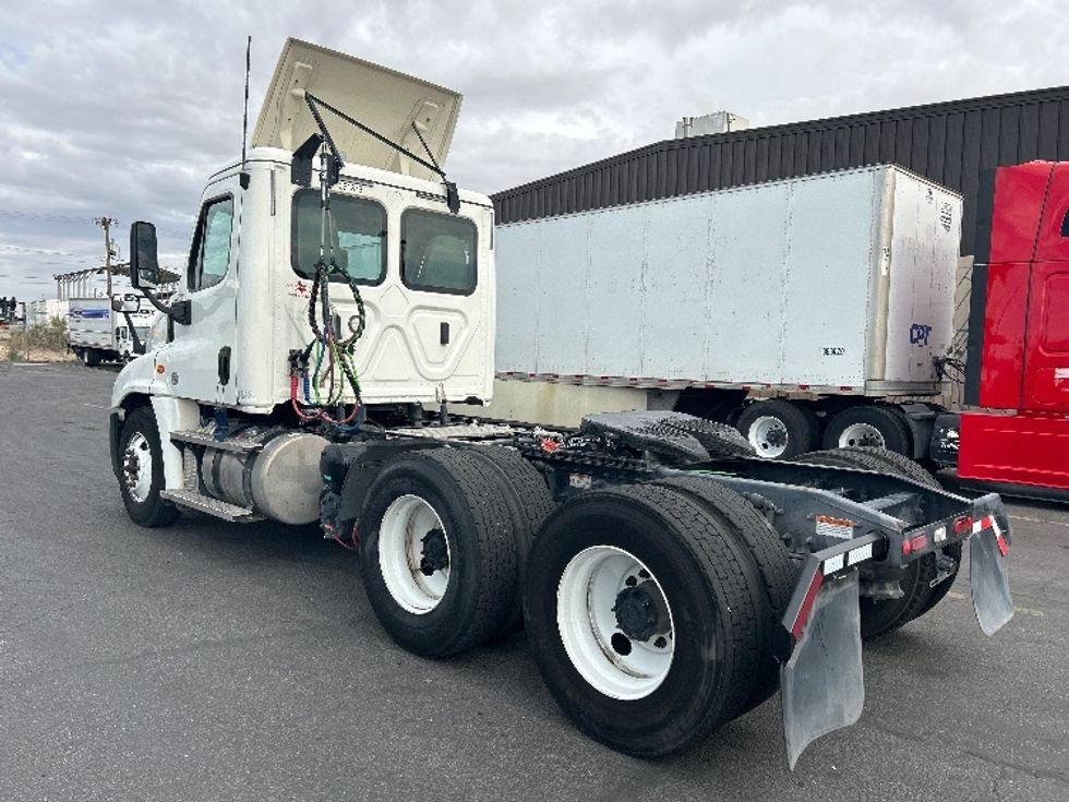 Day Cab Tractor-Heavy Duty Tractors-Freightliner-2020-Cascadia 12564ST-El Paso-TX-76,633\n\t\tmiles-$ 67,750 - Image 5